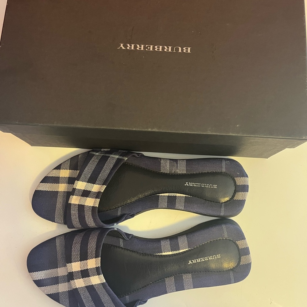 Preowned Burberry Blue Plaid Women's Sandals - Picture 5 of 11